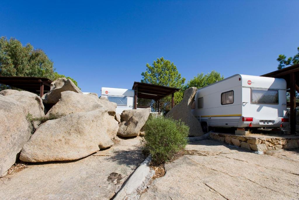 Hotel Camping Baia Saraceno Palau Habitación foto